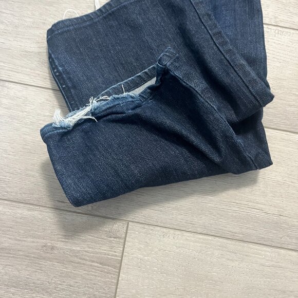 Hugo Boss Dark Blue Men's Jeans - Picture 13 of 13